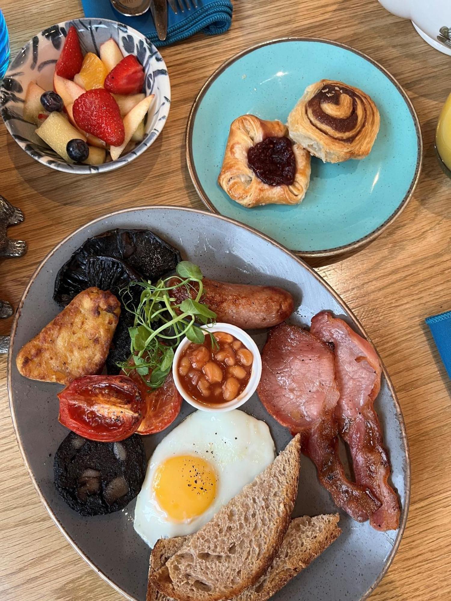 Darwin'S Townhouse Bed and Breakfast Shrewsbury Eksteriør billede English breakfast